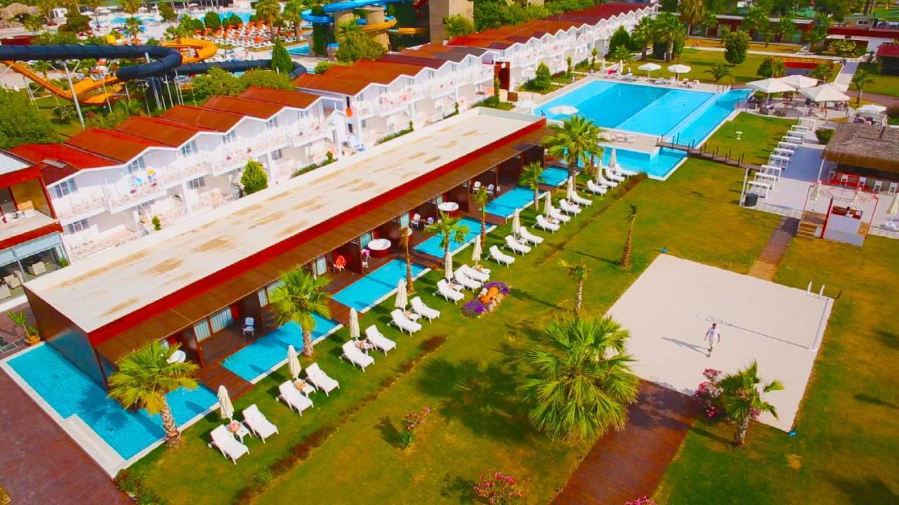 Risus Beach Resort Hotel Kusadası Extérieur photo