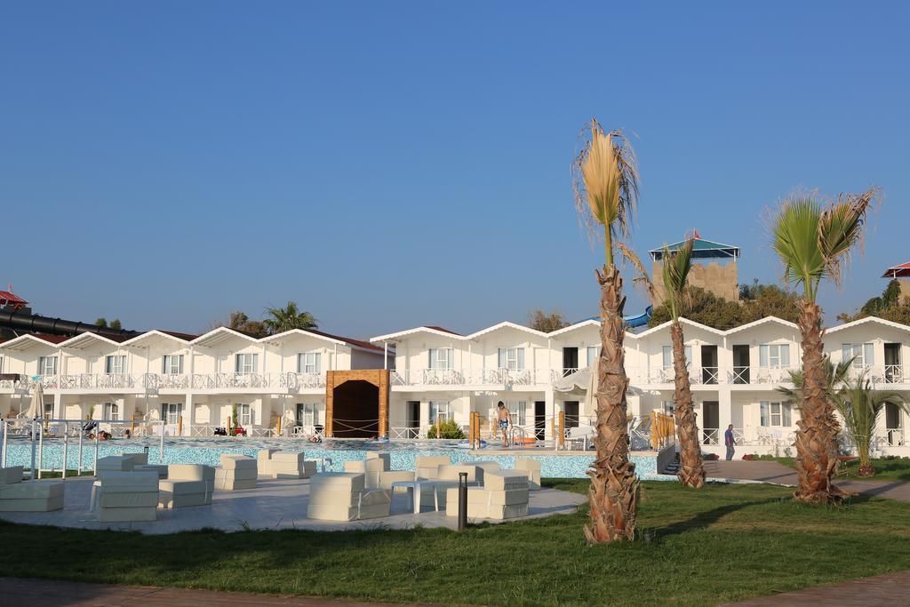 Risus Beach Resort Hotel Kusadası Extérieur photo