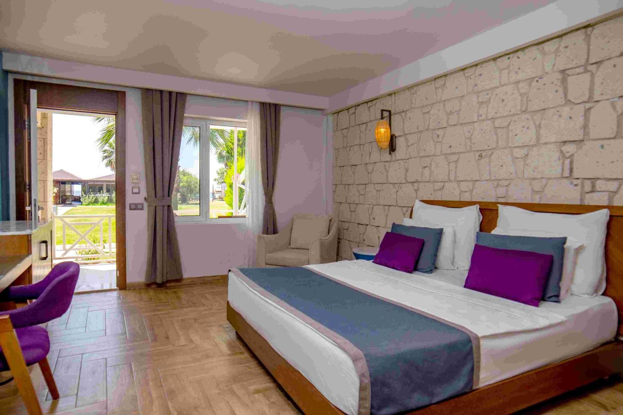 Risus Beach Resort Hotel Kusadası Extérieur photo